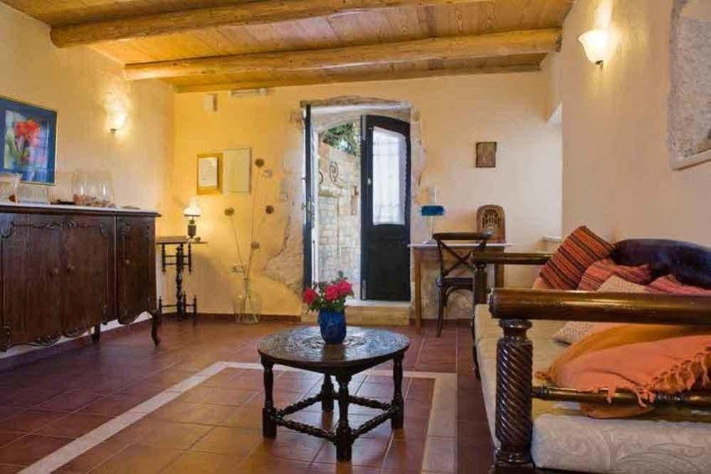 Agathes Traditional Houses Kastellos Bagian luar foto