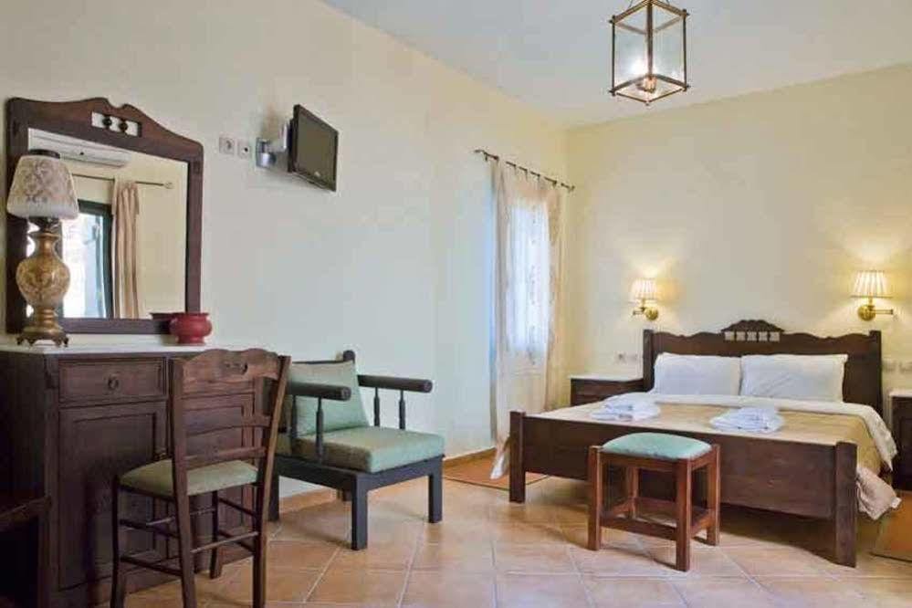 Agathes Traditional Houses Kastellos Bagian luar foto